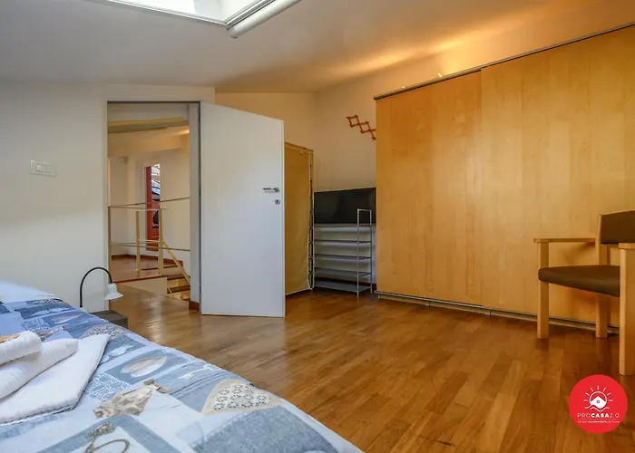 Unique * 斯培西亚